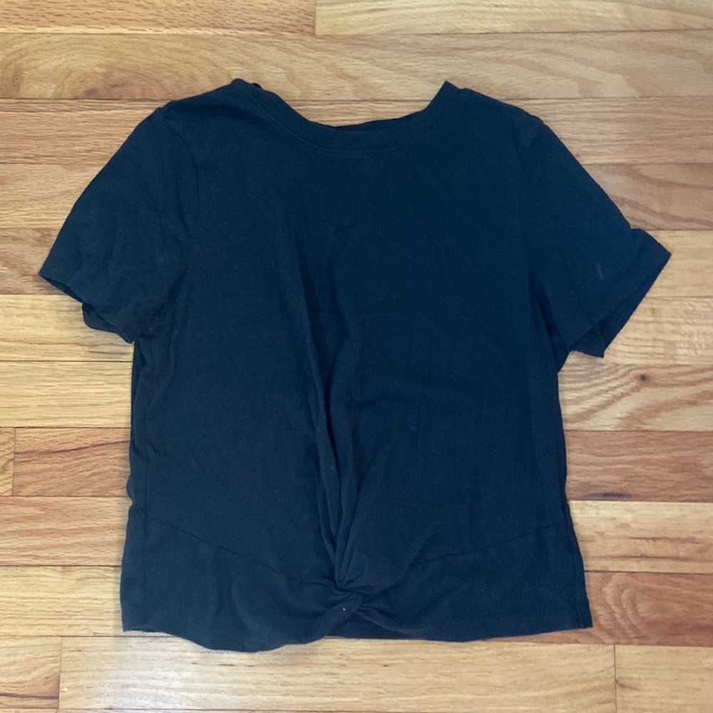 Hollister shirt size medium